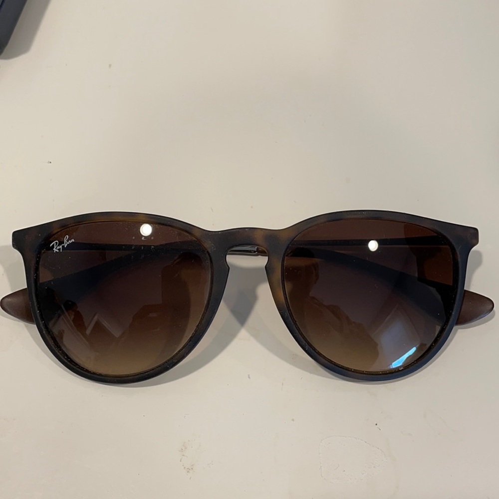 Ray Bans in great condition! Tortoise shell, Erika